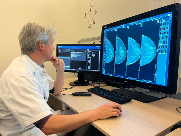 AI beoordeelt ook Nederlandse mammografie beter dan radioloog