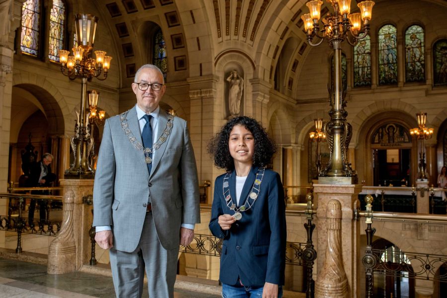 Kinderburgemeester Louey