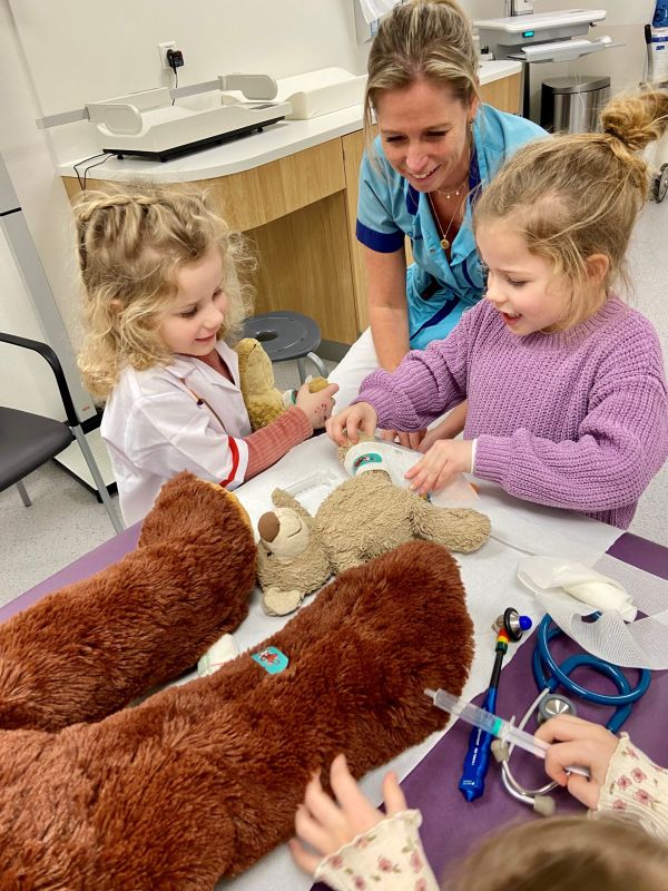Breng je knuffel mee naar het Teddyberenziekenhuis op 14 maart