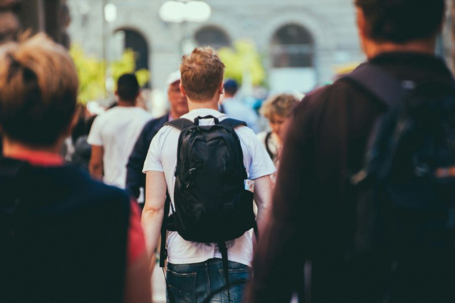 Innovatieve rugzak geeft mensen met ataxie meer stabiliteit