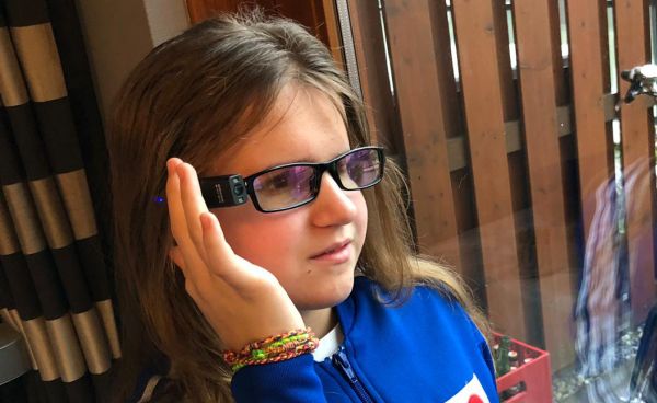 Marina: 14 jaar, op stage bij de dierenarts