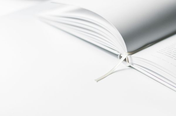 Informatieboekje en noodkaart nu beschikbaar in aangepaste leesvormen